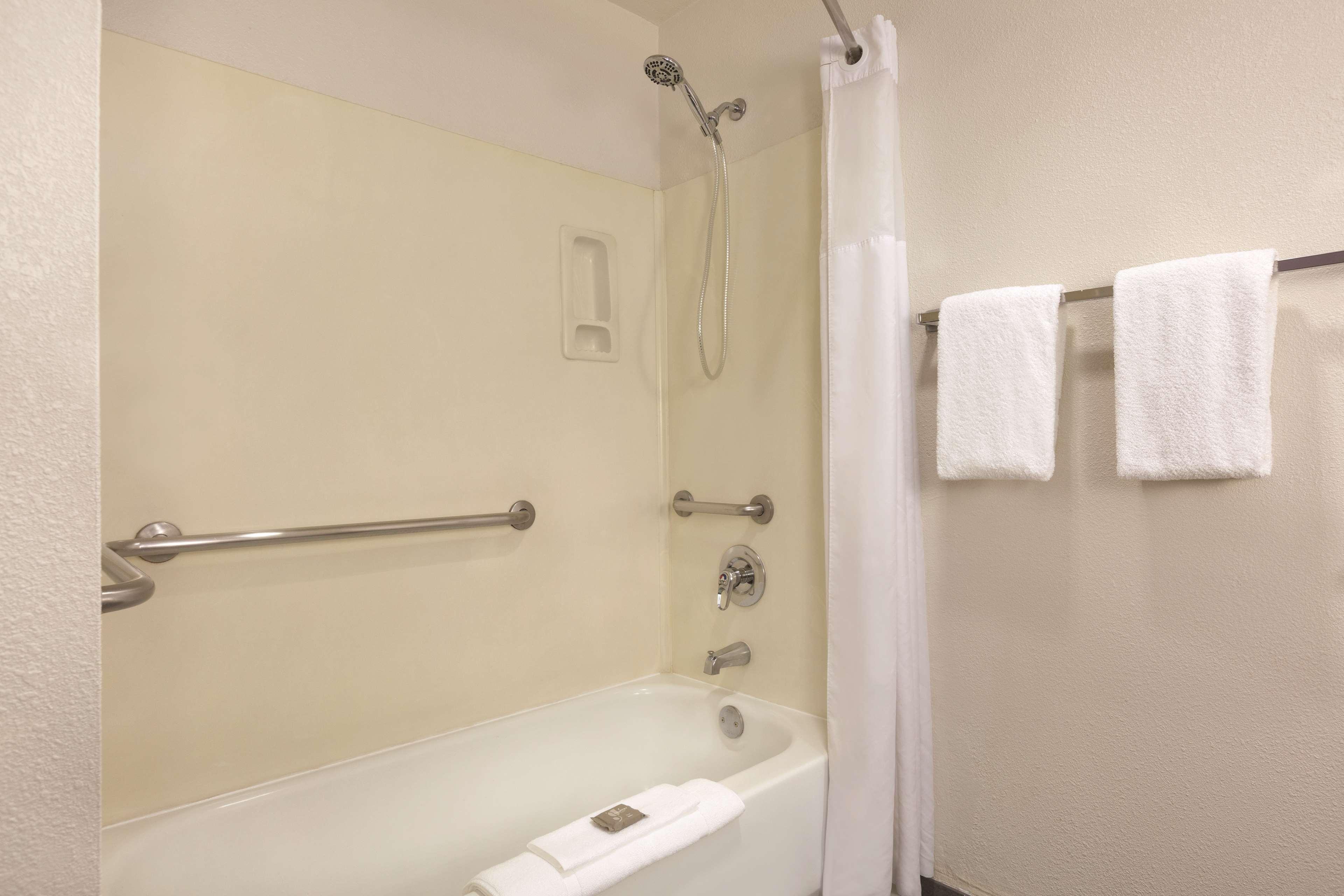 Country Inn & Suites By Radisson, Fresno North, Ca Εξωτερικό φωτογραφία