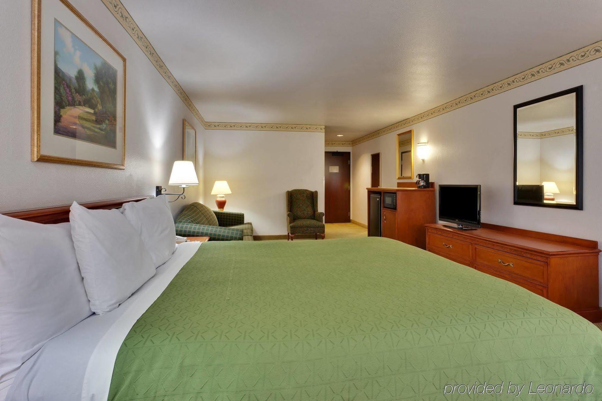 Country Inn & Suites By Radisson, Fresno North, Ca Δωμάτιο φωτογραφία